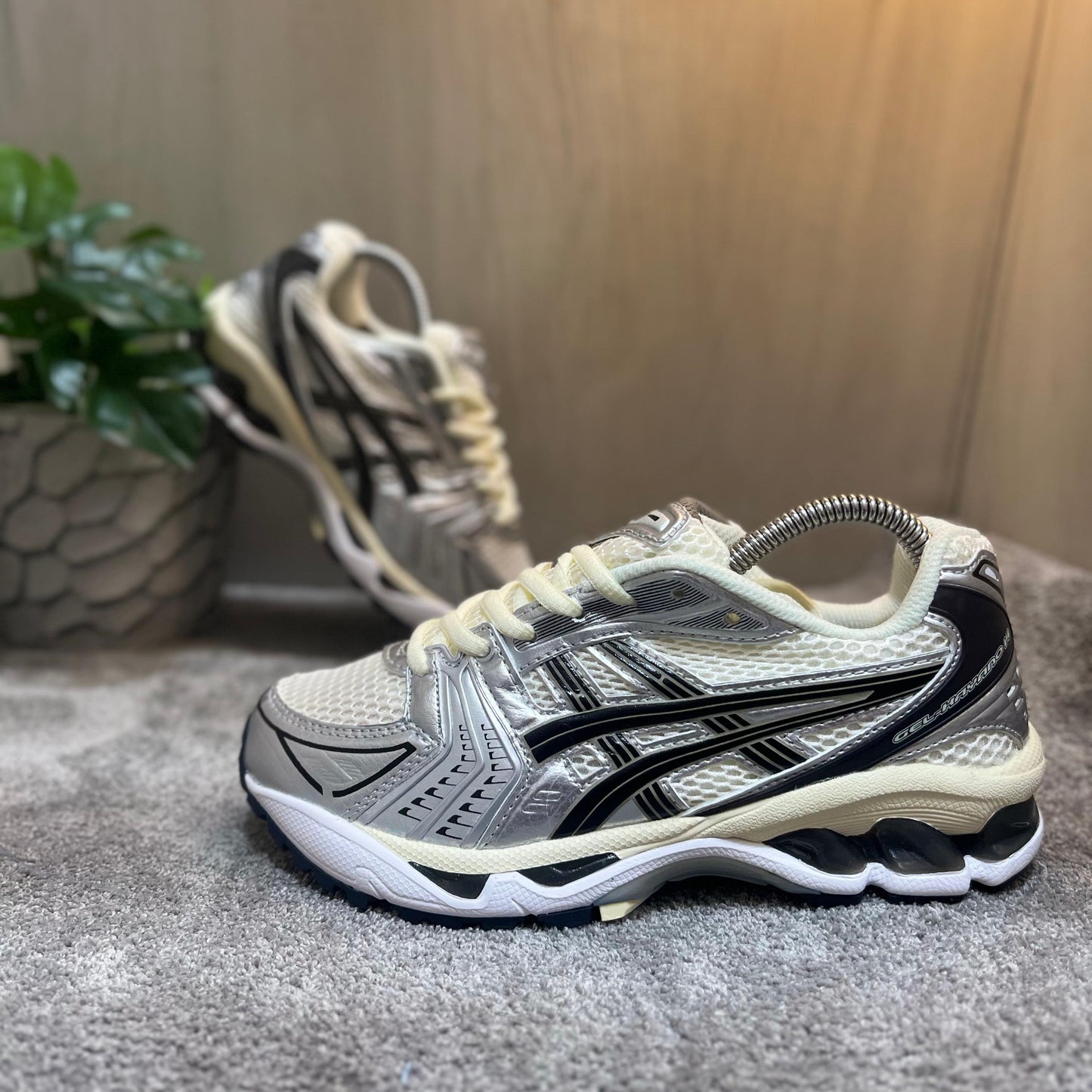 Gel-Kayano 14
